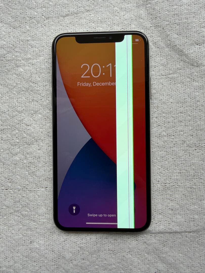 連*様 Apple iPhone X 本体のみ (液晶の不具合あり)