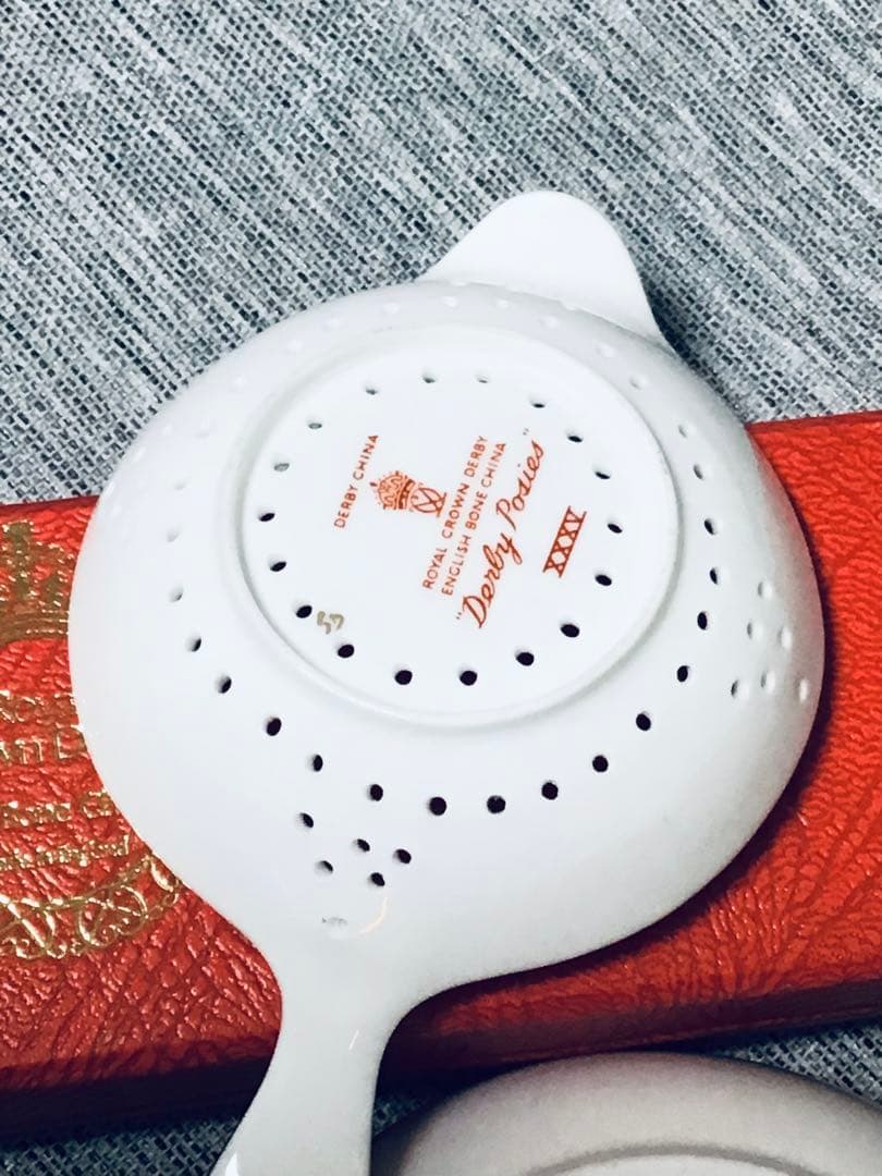 英国 ロイヤルクラウンダービー ビンテージ Posy 花柄模様 茶器2点 未使用