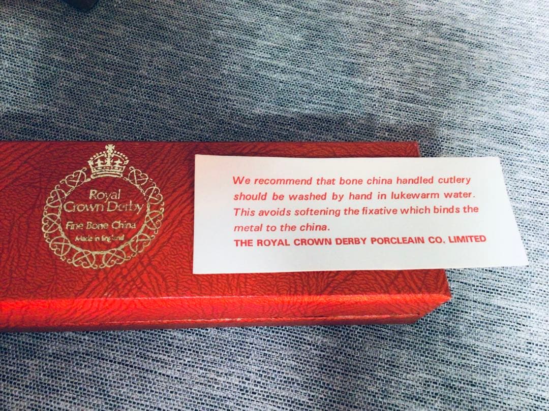 英国 ロイヤルクラウンダービー ビンテージ Posy 花柄模様 茶器2点 未使用