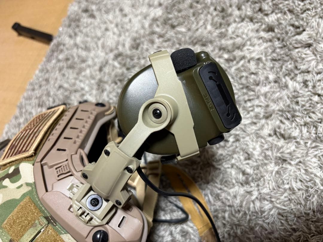 特殊部隊風カスタムヘルメット　実物有り