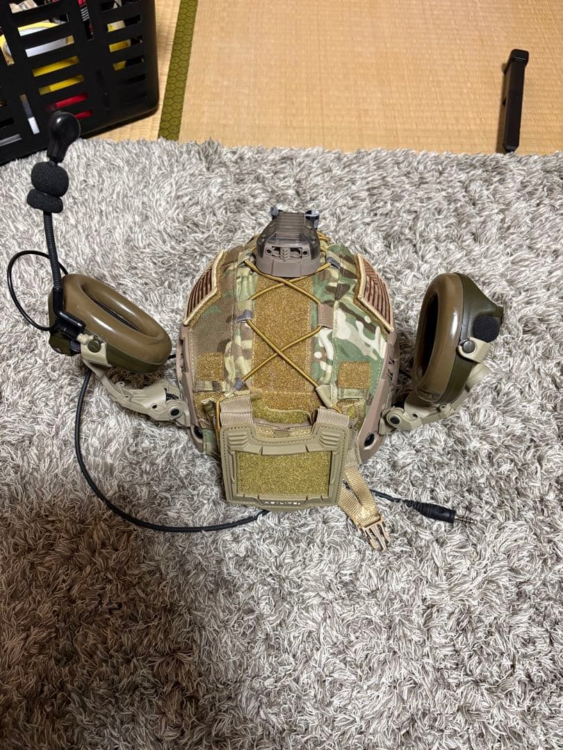 特殊部隊風カスタムヘルメット　実物有り