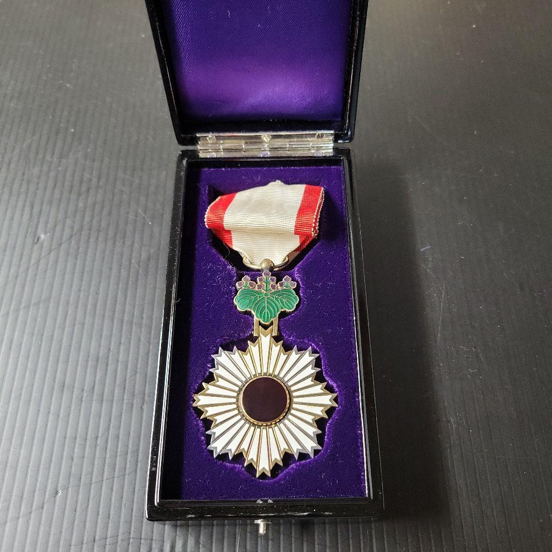 u*d様 勲五等双光旭日章 勲章