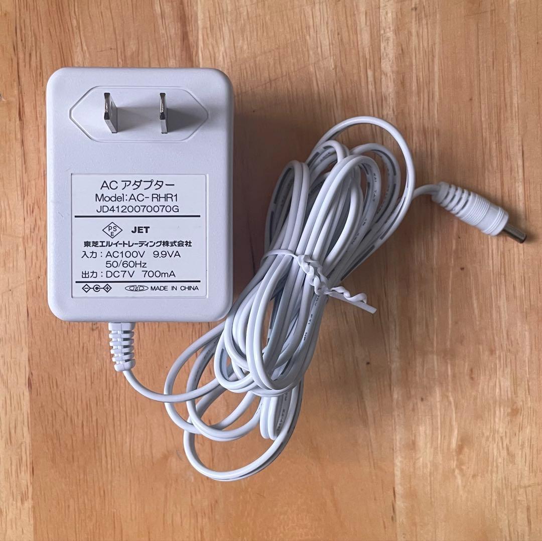 TOSHIBA 東芝SD 録音ラジオ　TY-RHR1 ホワイト　ラジオ