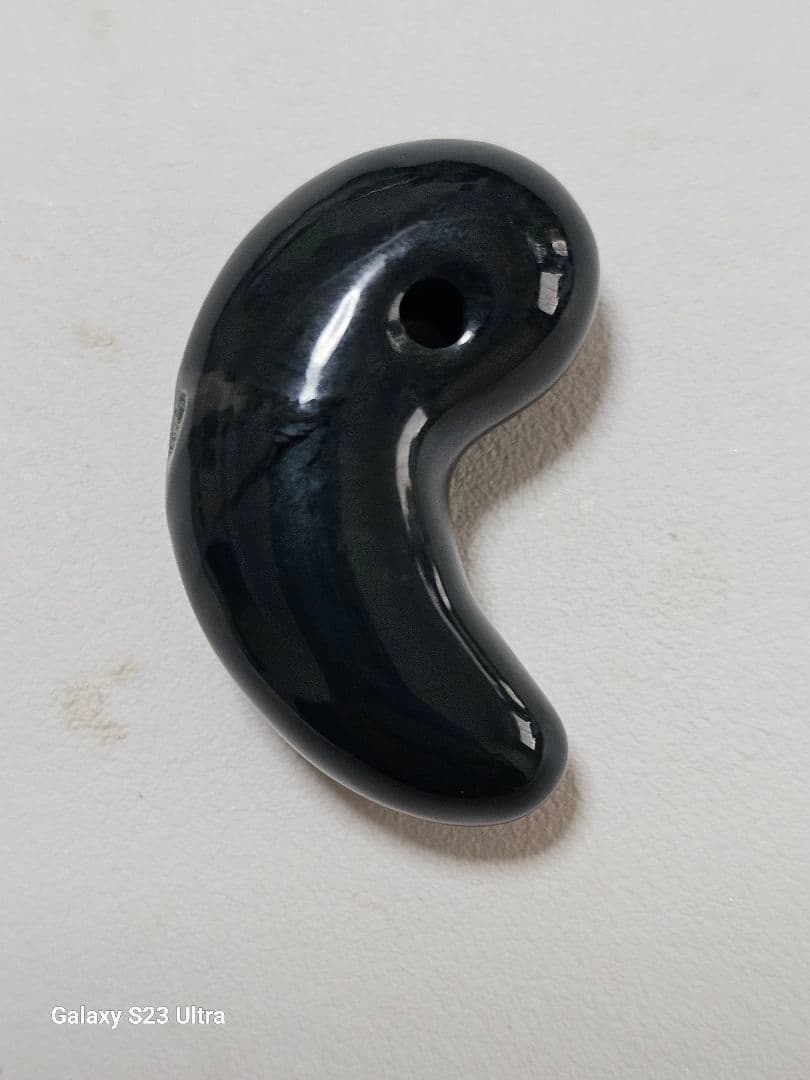 出雲瑪瑙碧玉勾玉　宝石鑑別書付き