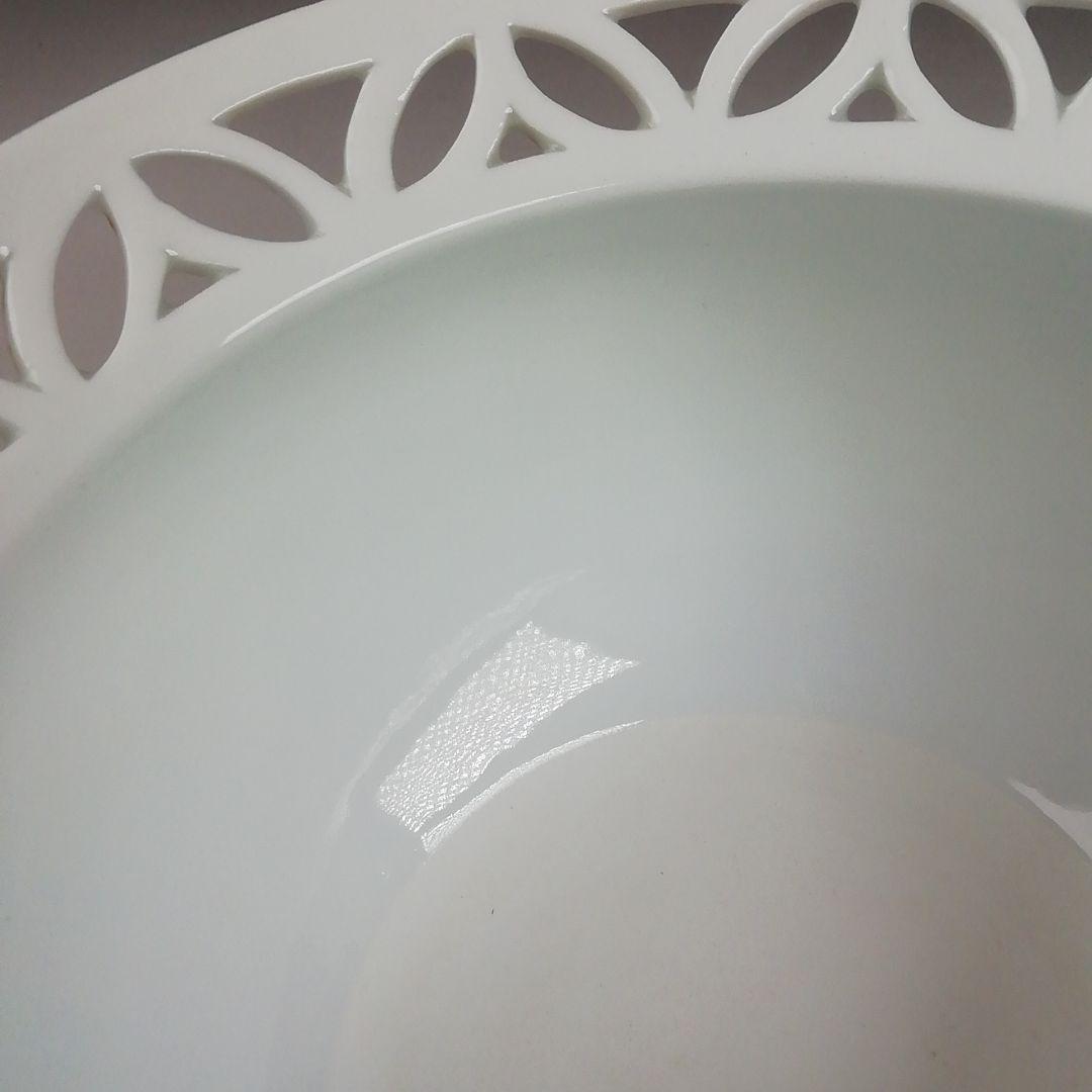 Ｓ９８２　建水　『平戸焼』『白磁　七宝透し』『横石嘉助』　共箱　茶道具