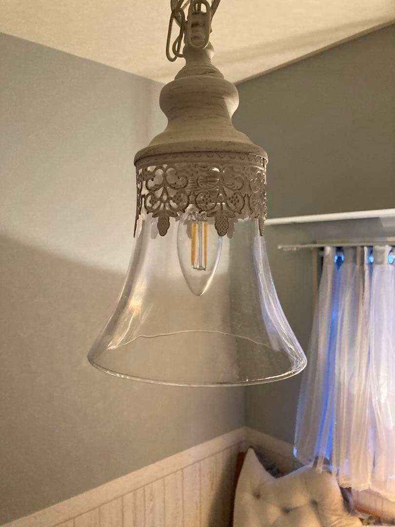 オーブ　ペンダントライト ジャンティー　ホワイト