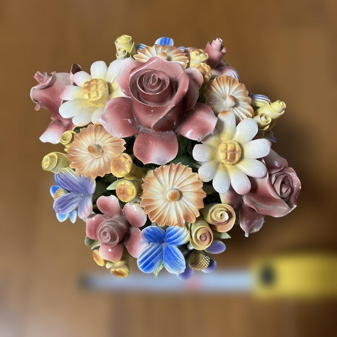 陶花バッサーノ　 イタリア 陶器製 花束 置物 多色