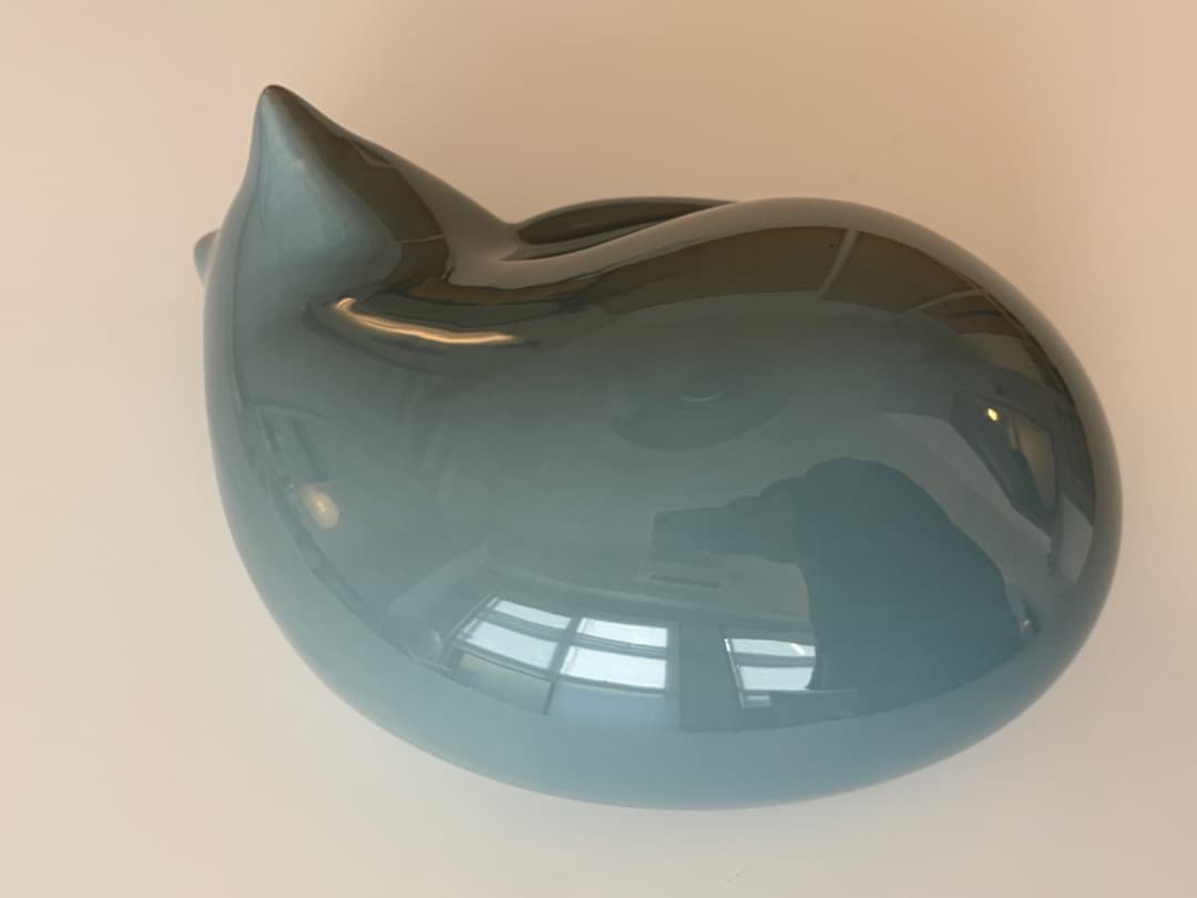 置物 Vitra Resting Animals Resting Cat small