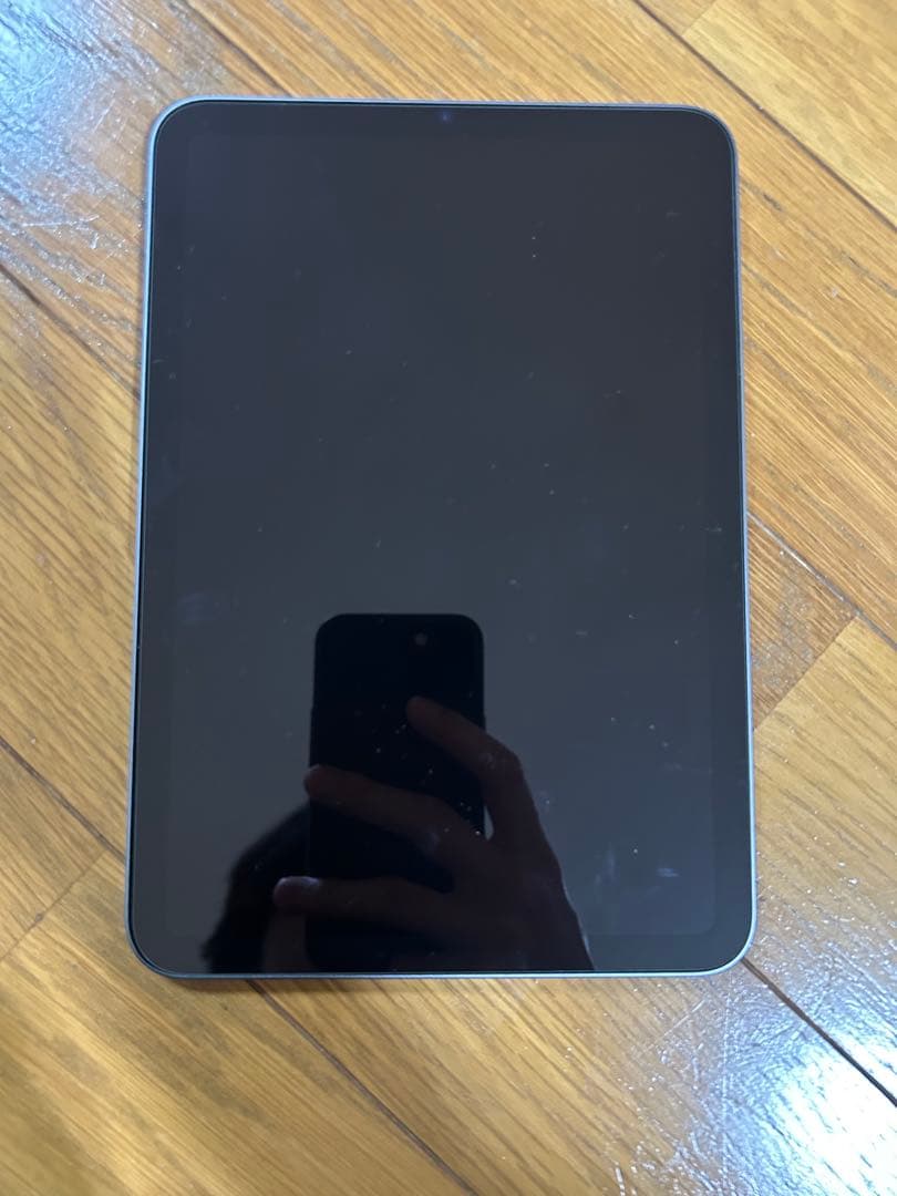 【極美品】iPad mini 第7世代 (A17 Pro) PITAKAケース