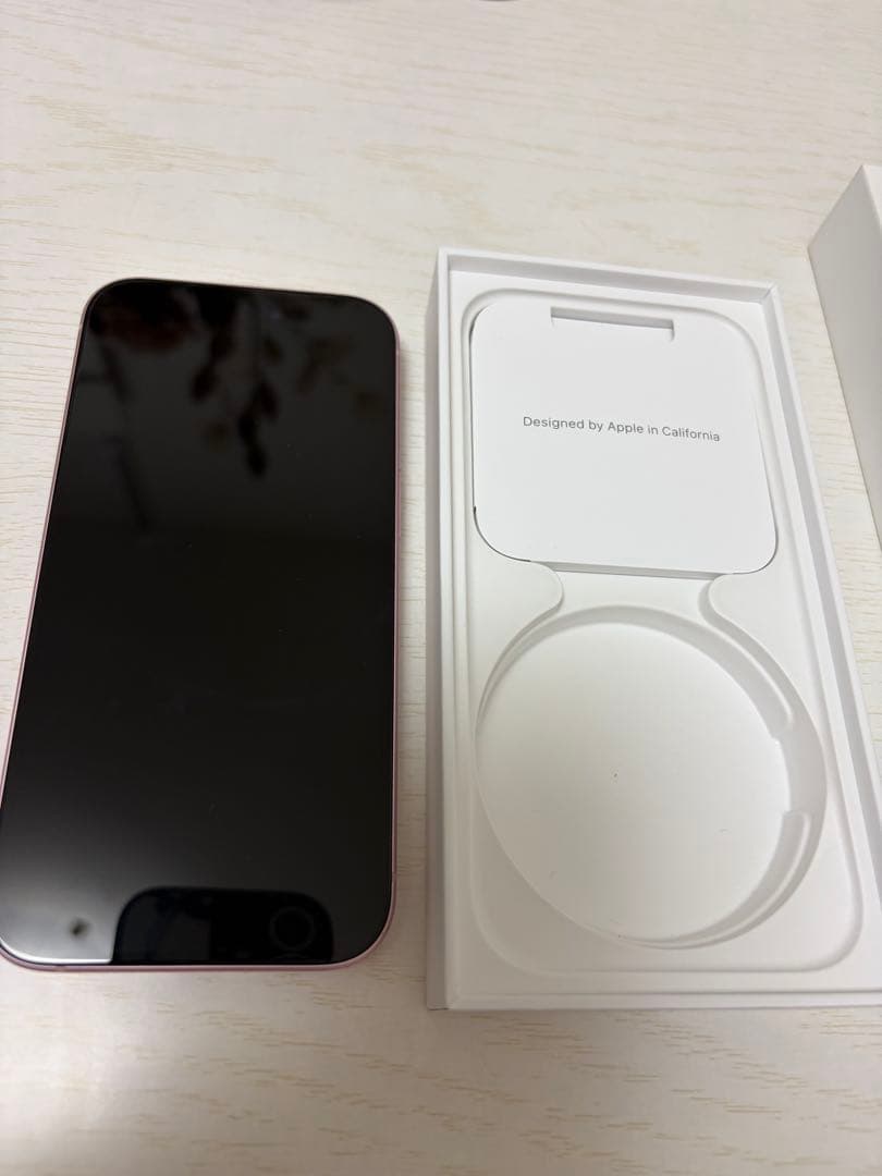 iPhone15 256gb ピンク　SIMフリー