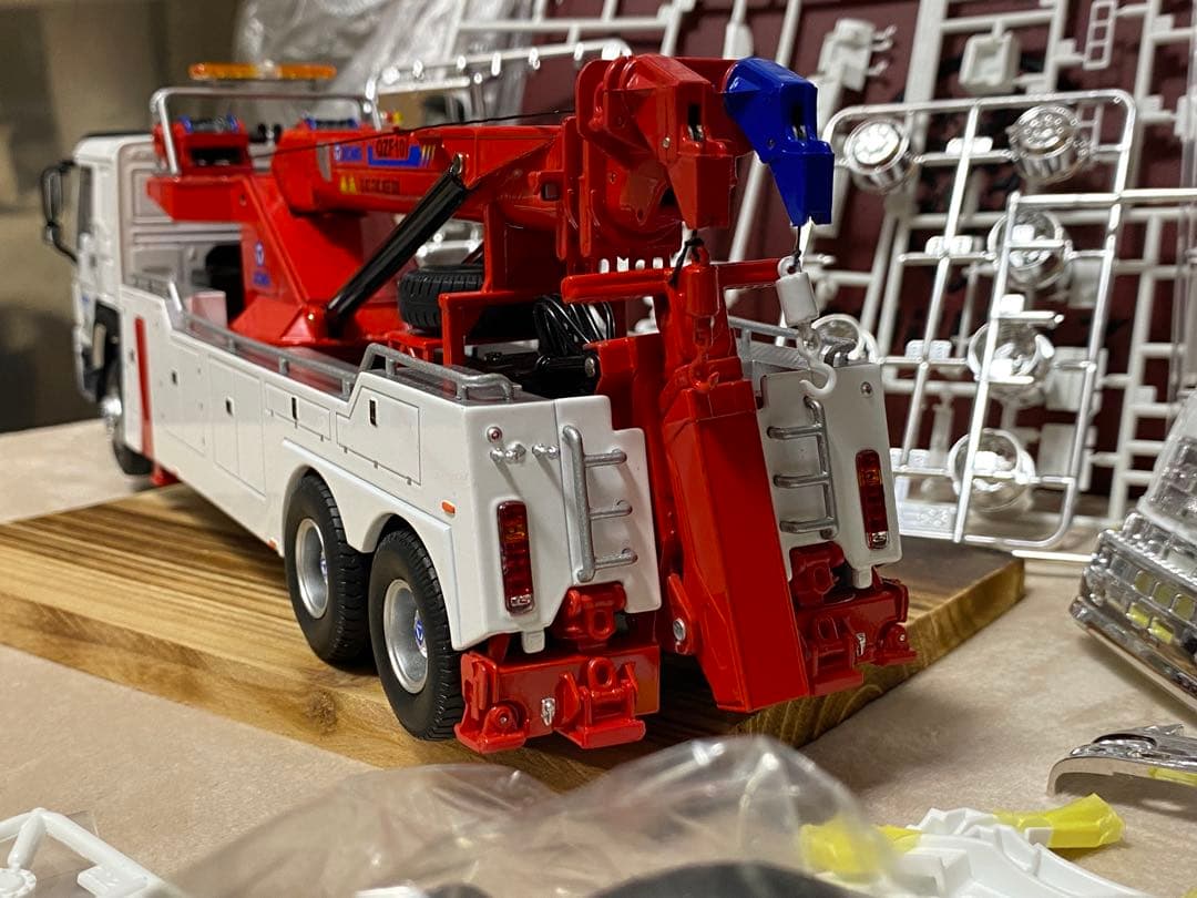 1/32大型レッカー車グランドプロフィアセット