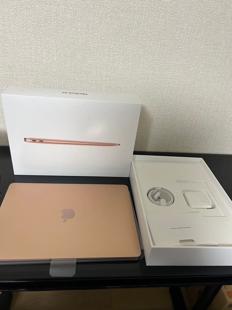 【美品】　MacBook Air 13インチ ゴールド8GB 256G