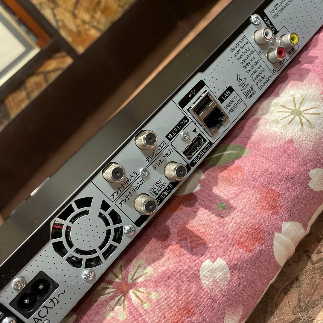 パナソニックDMR-BRW500 2番組W録画15倍録　純正リモコン等付フル装備