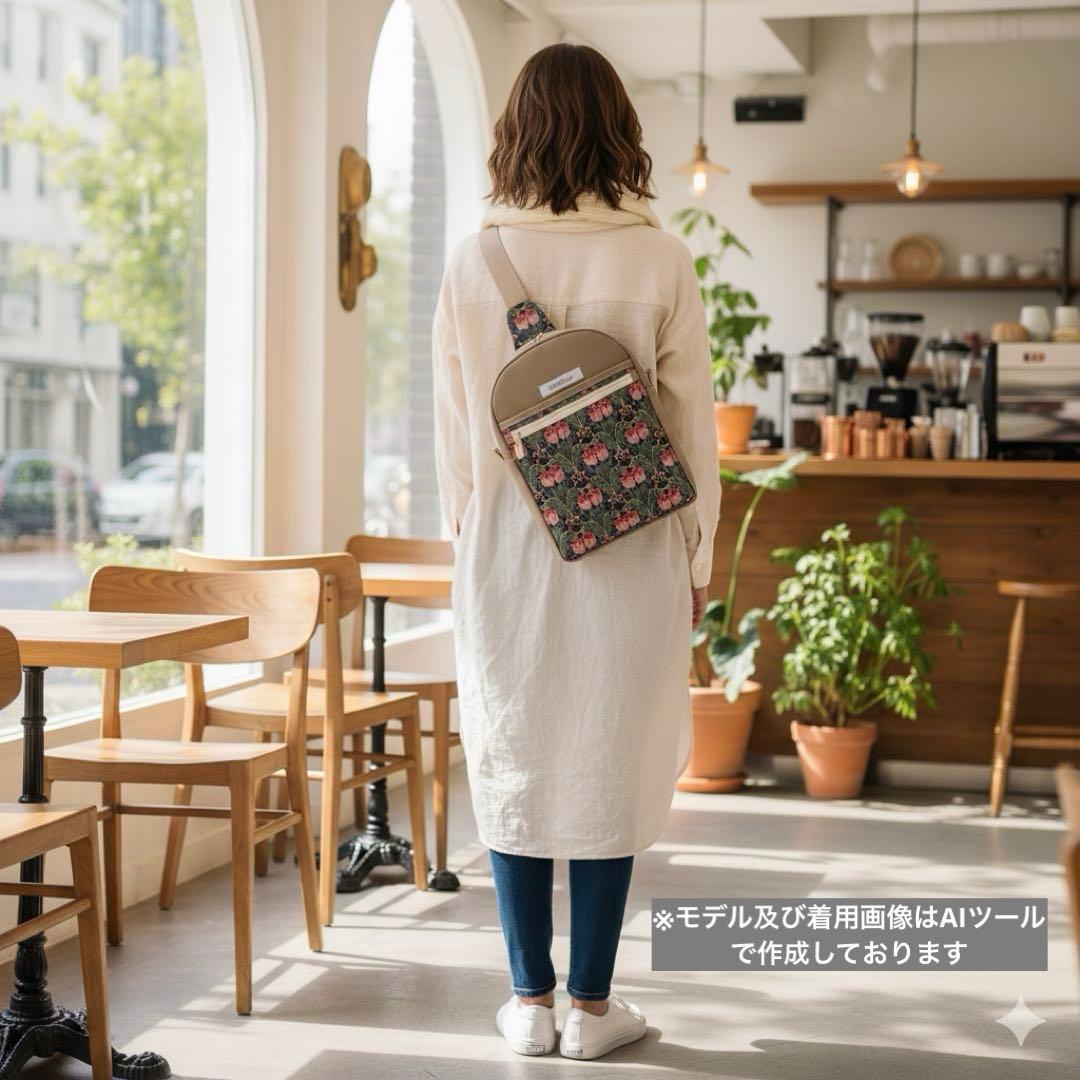 【仕様変更特価】エレガント ボディバッグ　花柄　ベージュ　上品　おしゃれ