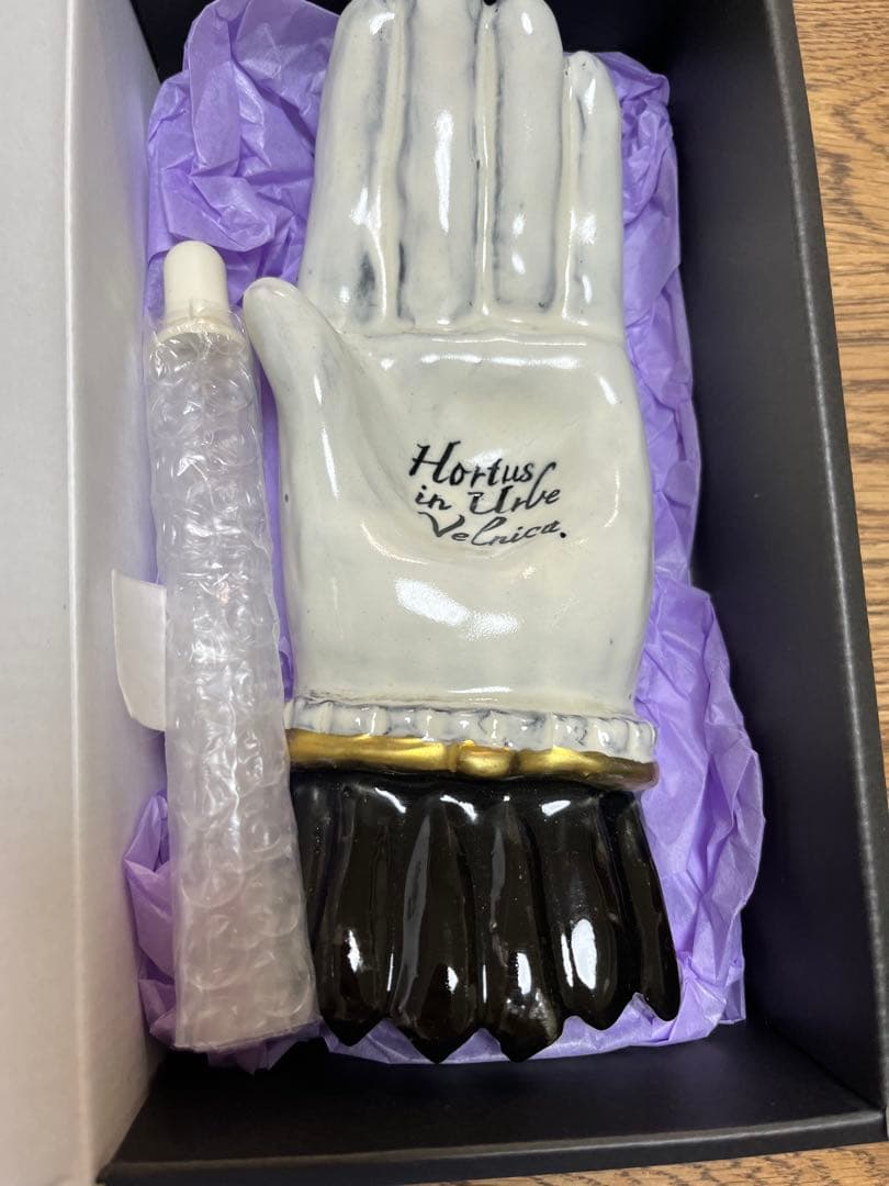 ヴェルニカ　手のひらのフラワートレイ　ハンドトレイ