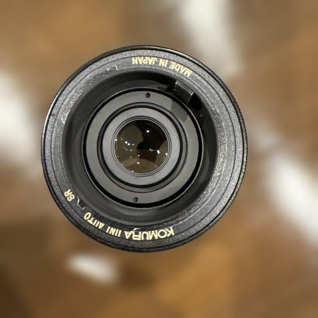 KOMURA 単焦点レンズとケース