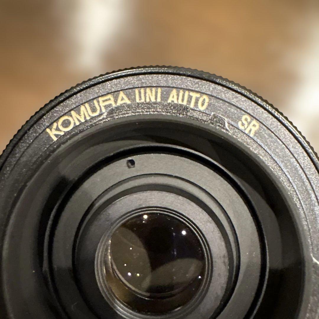 KOMURA 単焦点レンズとケース