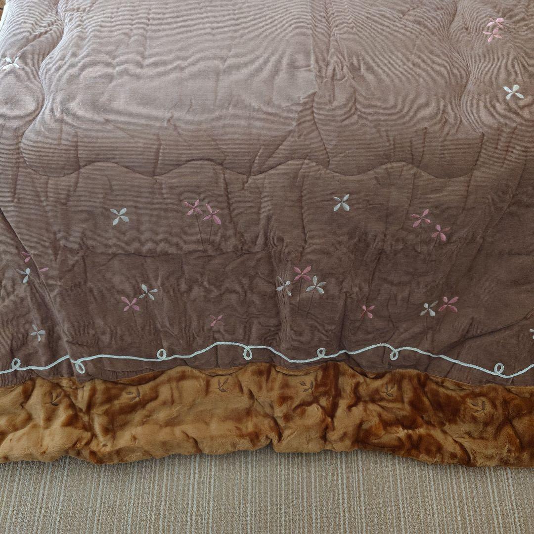 ブラウン コタツ 刺繍入り 掛け布団 未使用