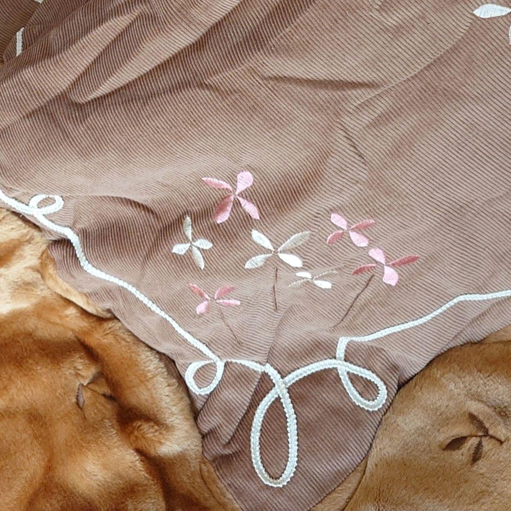 ブラウン コタツ 刺繍入り 掛け布団 未使用