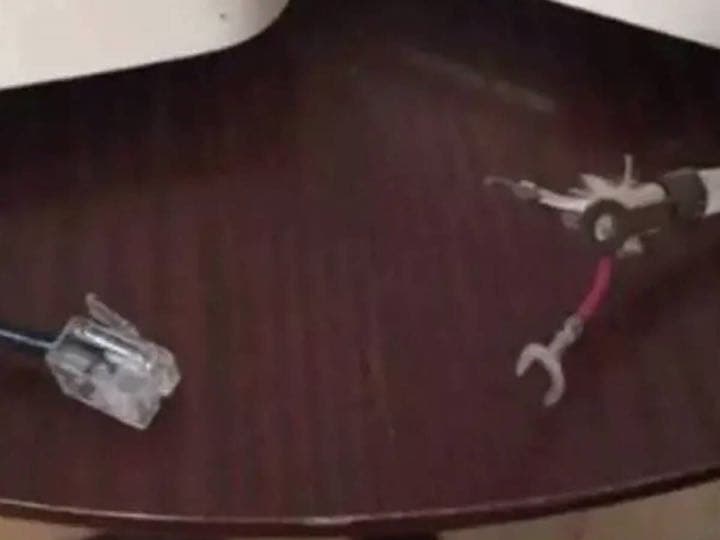 昭和レトロな黒電話（ベージュ）2台セットです。送料込みです！