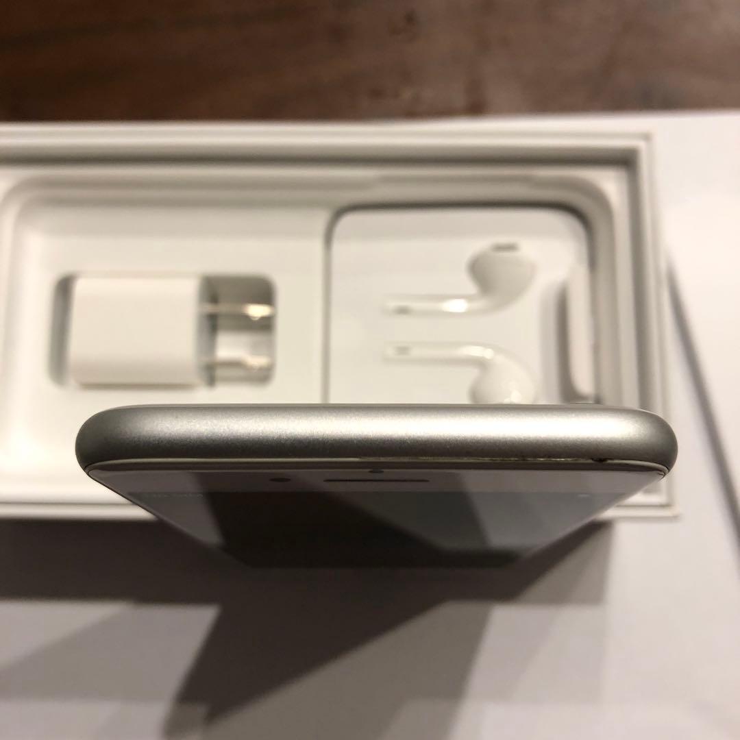 Apple iPhone 7 32GB シルバー 本体 バッテリー 85%