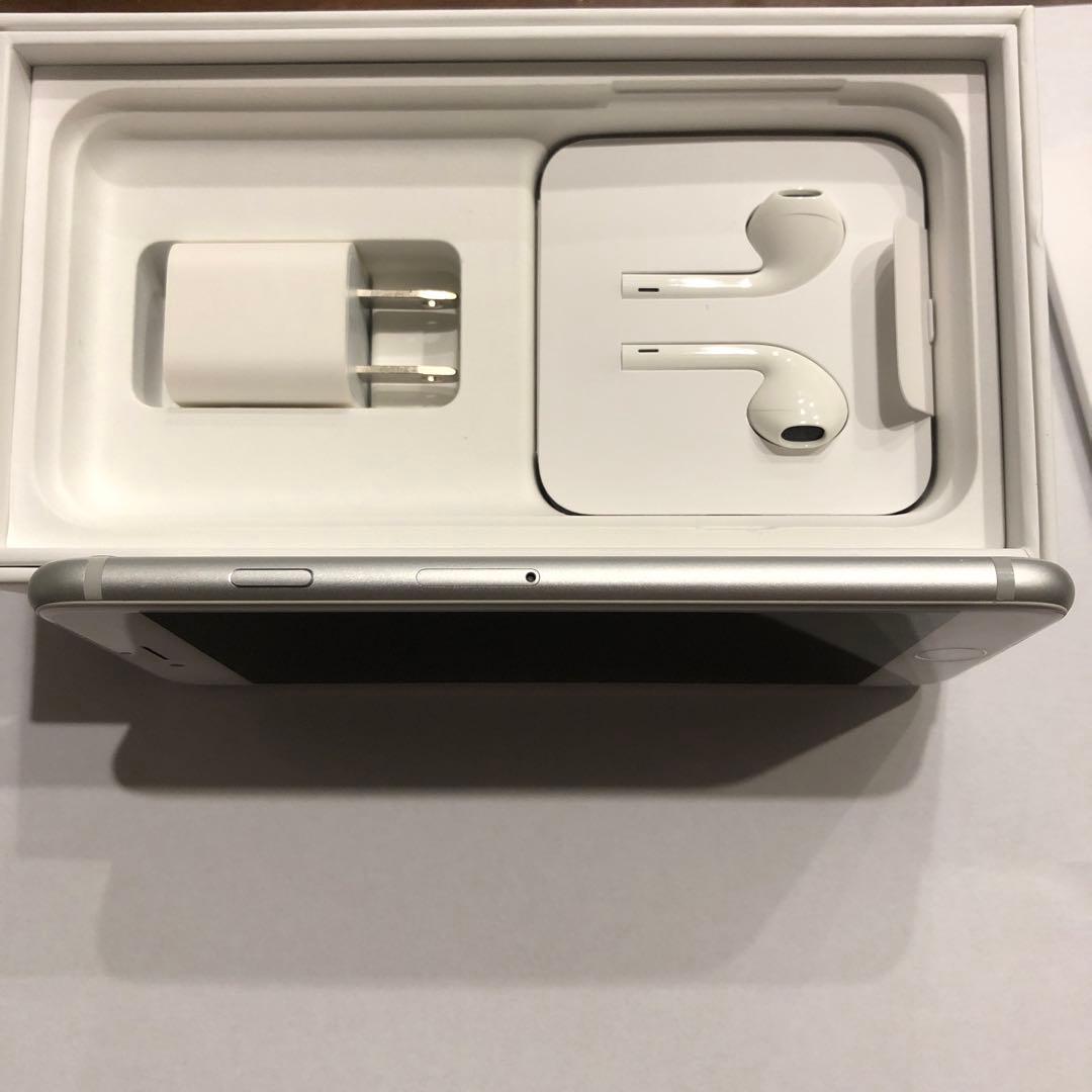 Apple iPhone 7 32GB シルバー 本体 バッテリー 85%