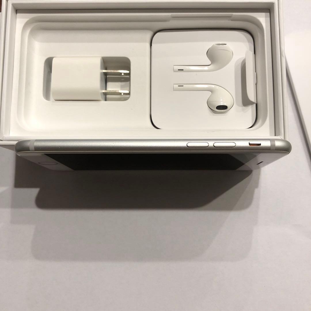 Apple iPhone 7 32GB シルバー 本体 バッテリー 85%