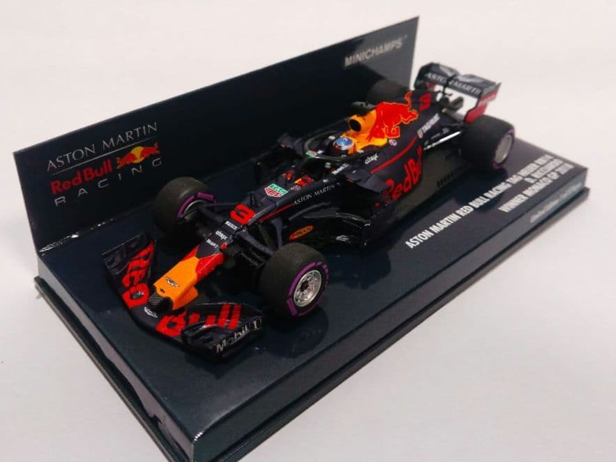 MINICHAMPS 1/43 レッドブル RB14 D. Ricciardo