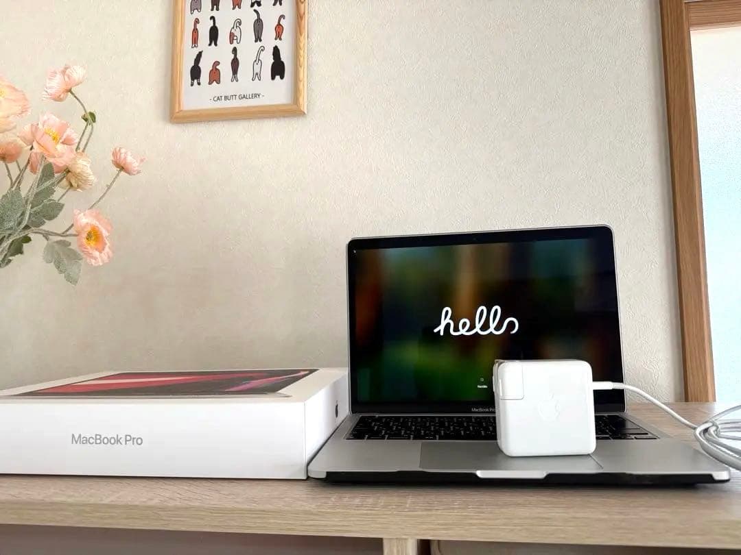 MacBook Pro 13インチ シルバー 箱、カバー付き