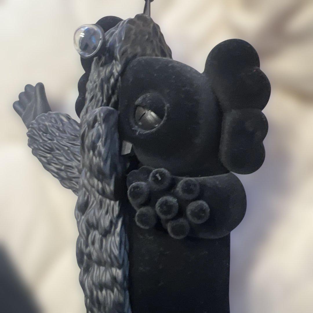 メディコムトイ KAWS カウズ KACHAMUKKU ブラック ガチャピン