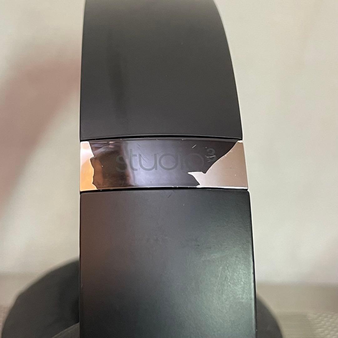 8562 BEATS SOLO3 ヘッドホン ビーツ　音楽