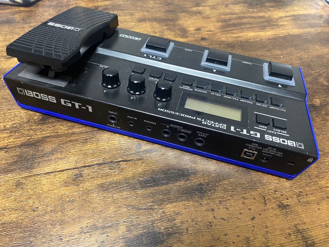 BOSS GT-1 マルチエフェクター 箱付き 動作確認済み