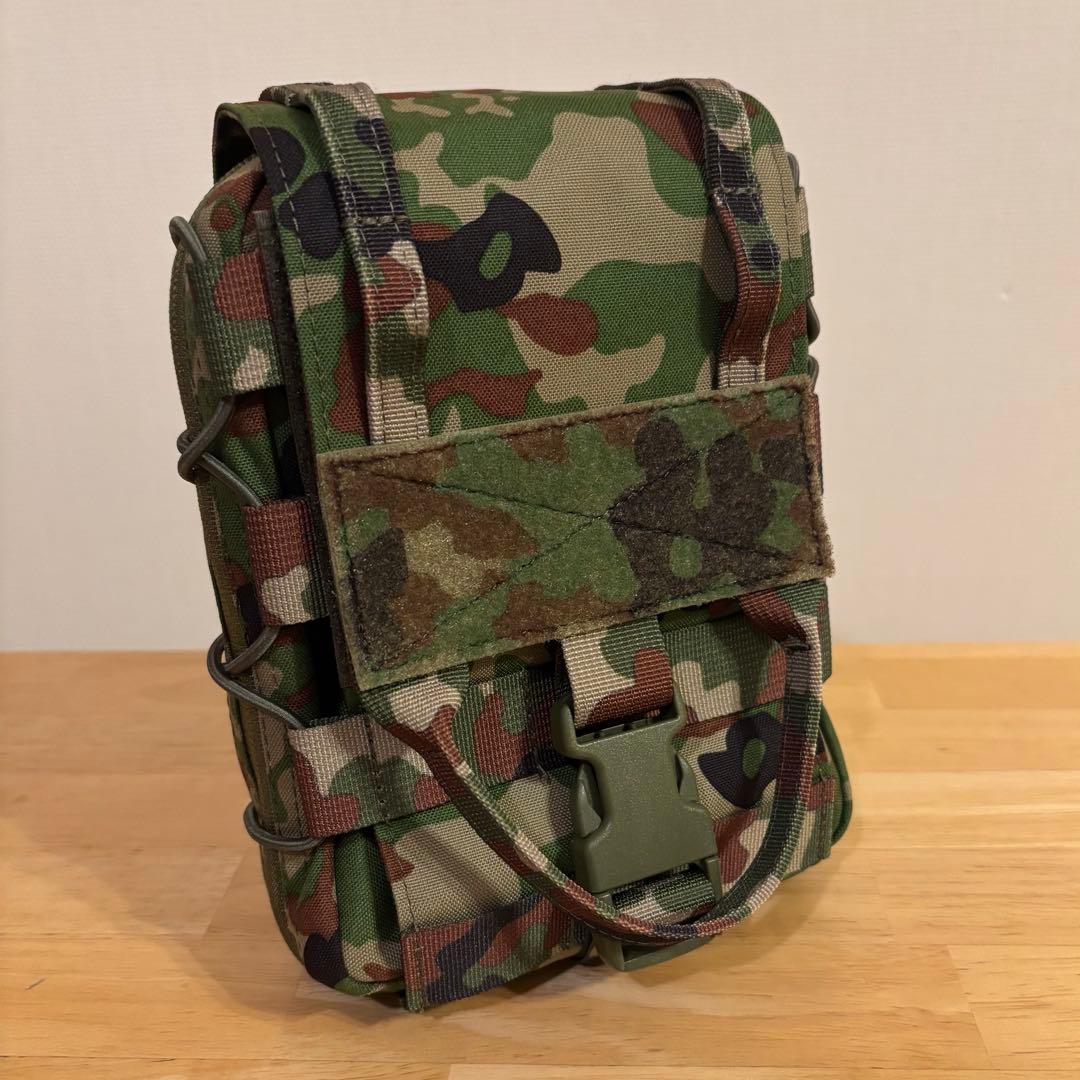 陸自迷彩 救急品袋 ブローアウトキット IFAK 縦型