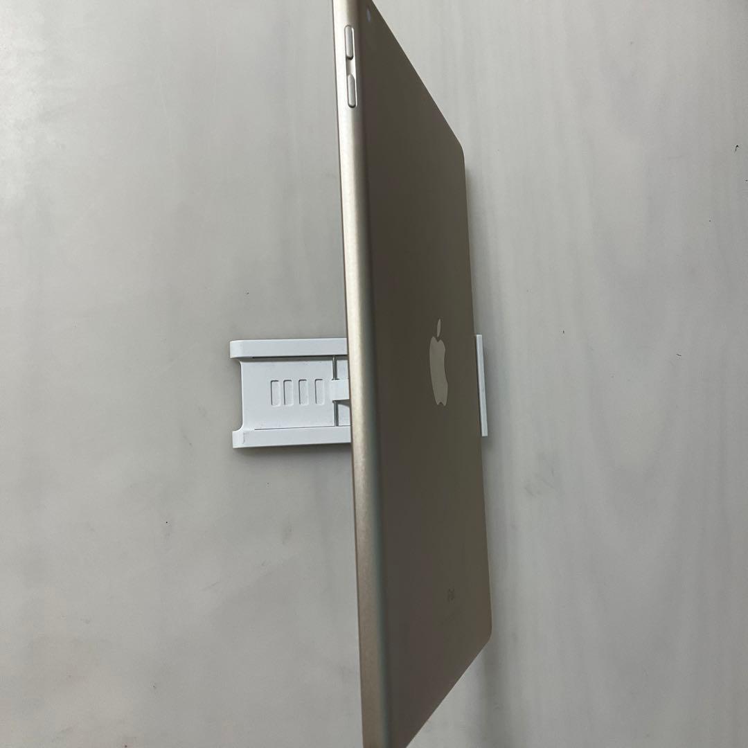 iPad 第5世代　32GB Wi-Fi