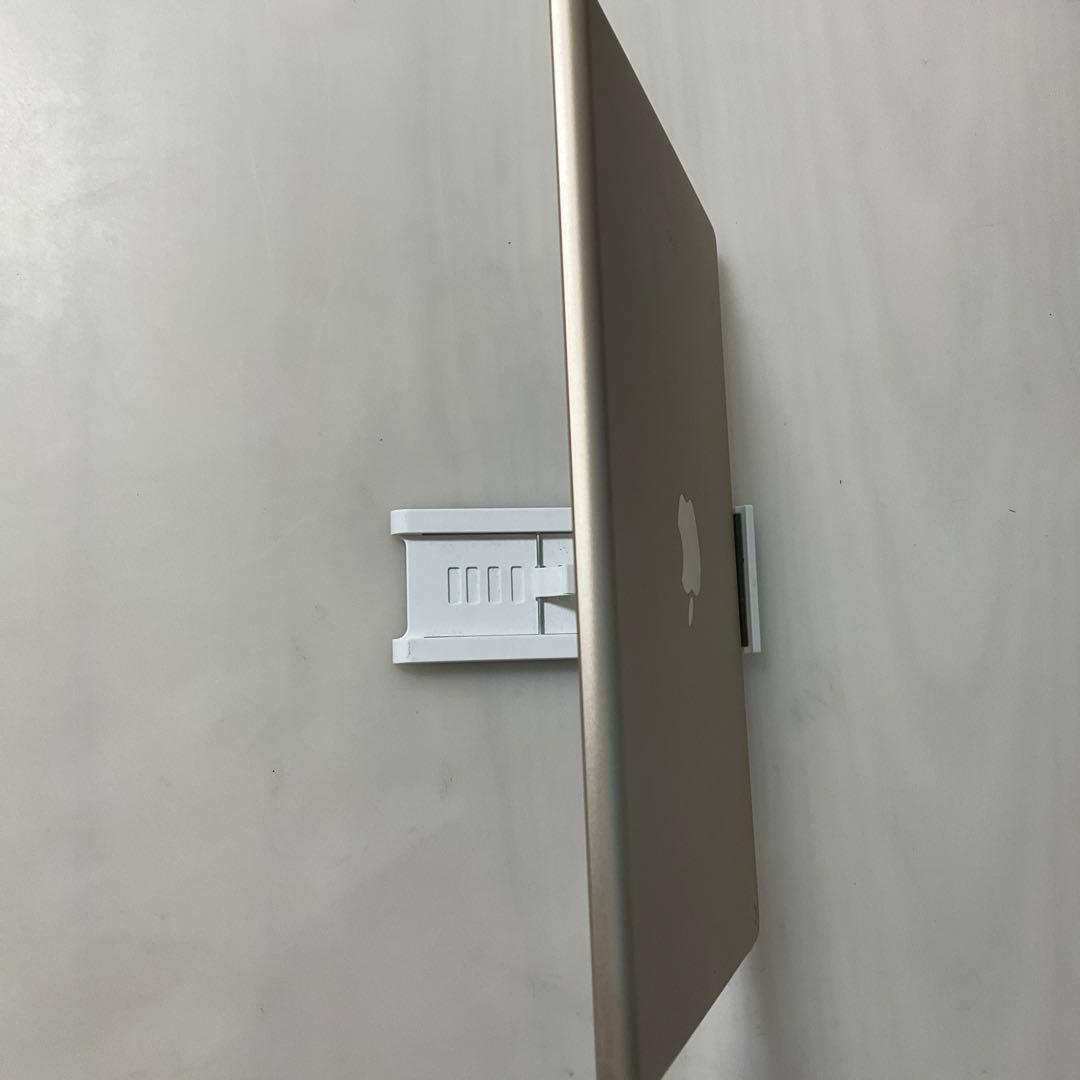 iPad 第5世代　32GB Wi-Fi