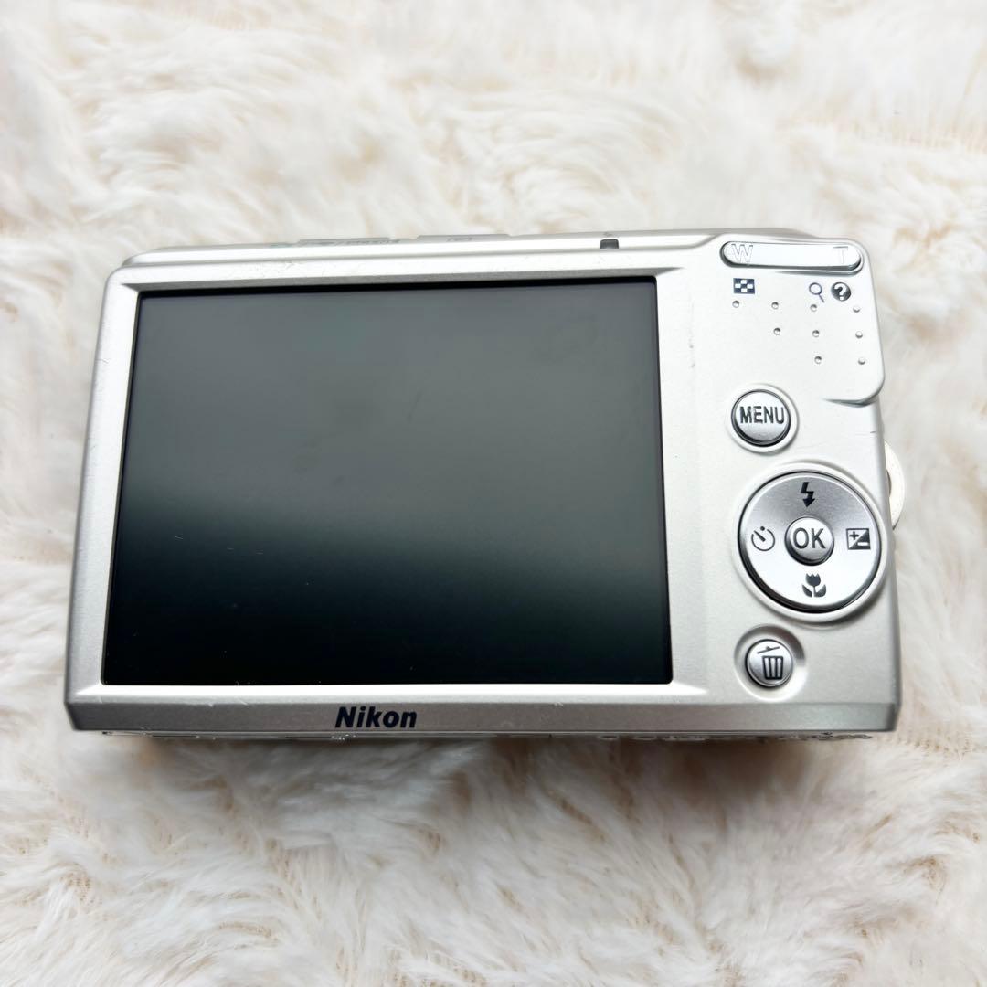 動作確認済み Nikon coolpix L18 シルバー 電池式