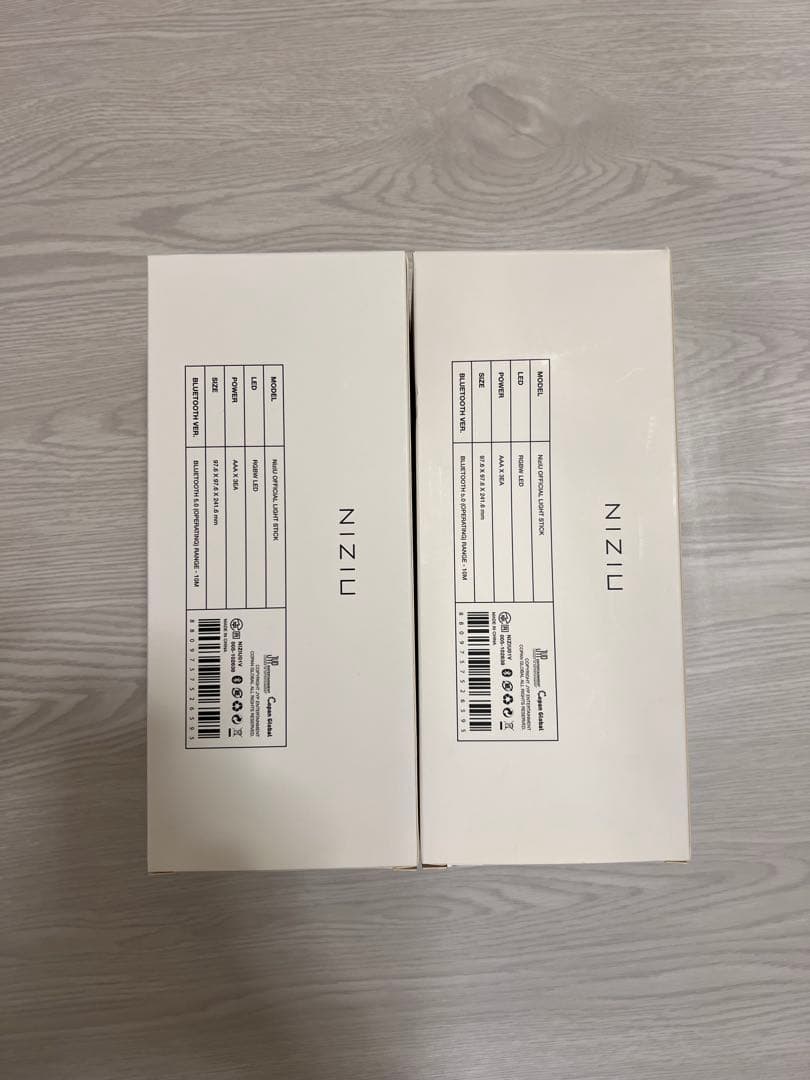 NIZIU オフィシャルライトスティック 2本セット
