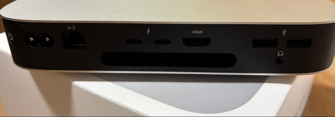 【美品】Mac mini M2 2023 8GB 256GB Apple