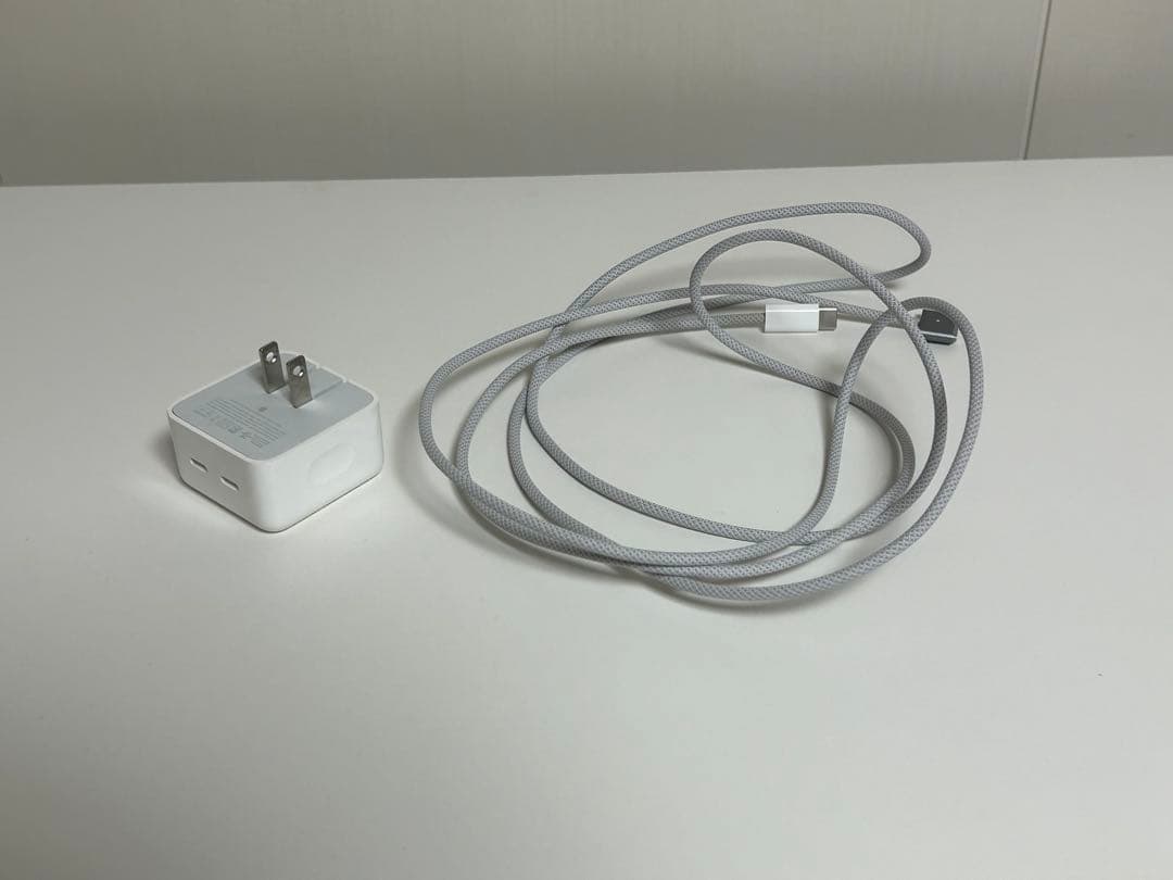 【美品】Macbook Air M2 13インチ 8GB 512GB SSD