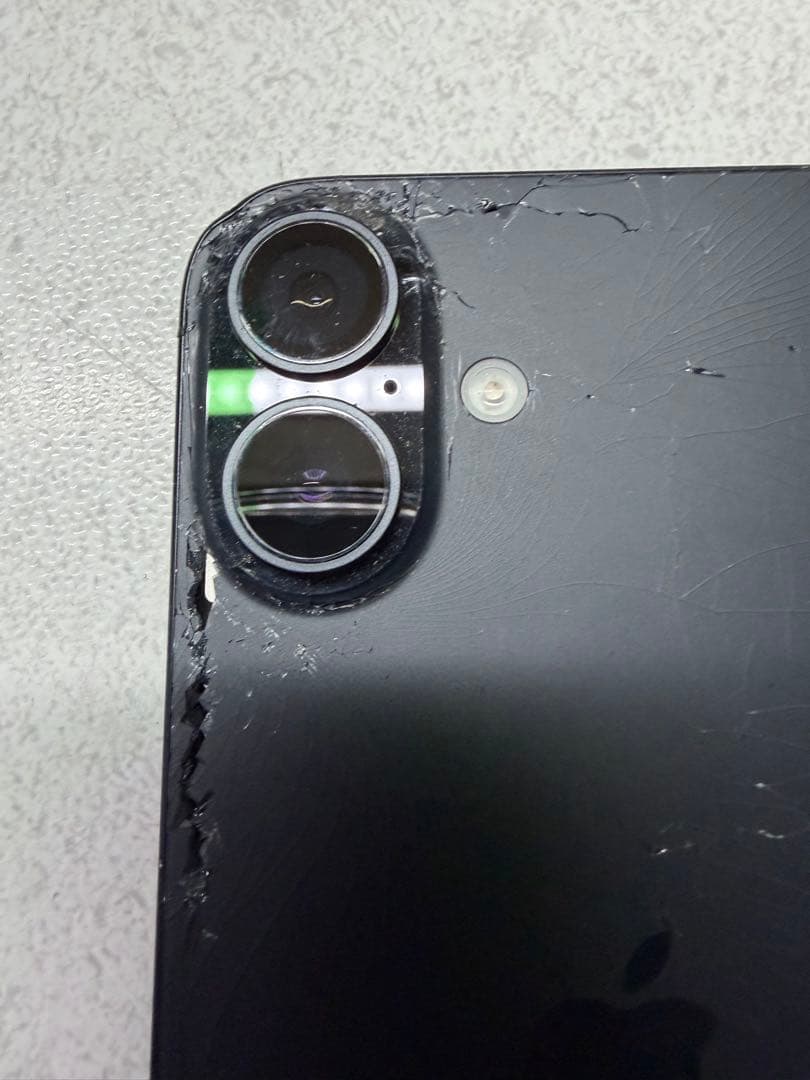 Apple iPhone 16Plus ブラック