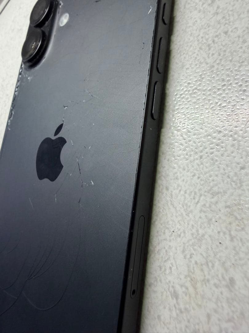 Apple iPhone 16Plus ブラック
