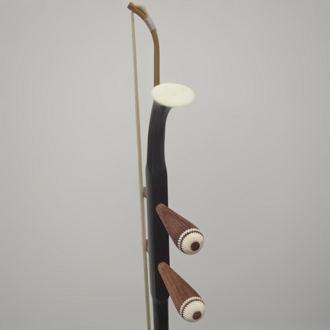 二胡　敦煌牌 上海民族楽器 ケース付き 蛇皮 弦楽器 入門用 六角筒