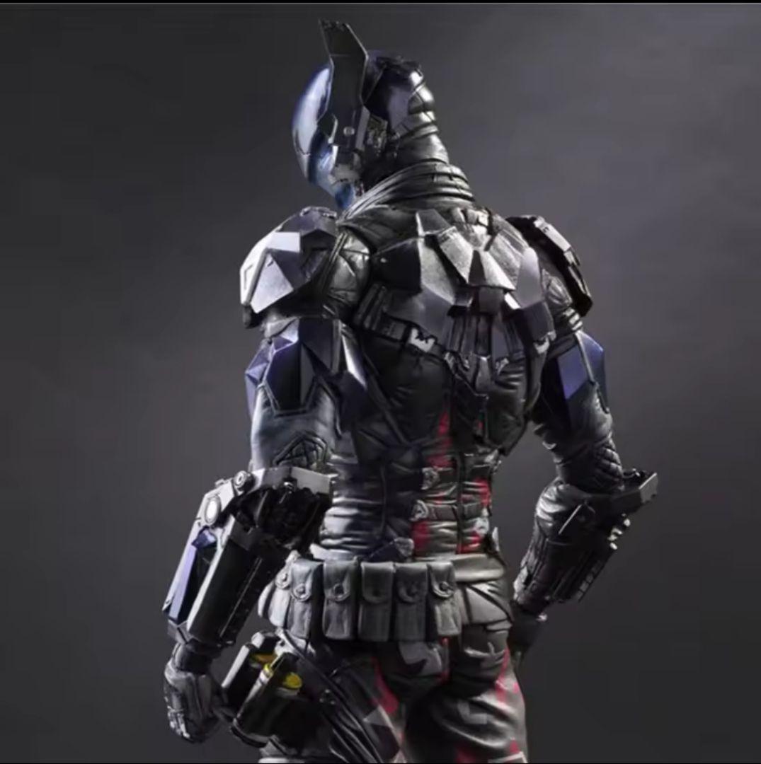 BATMAN: ARKHAM KNIGHT フィギュア (26cm)
