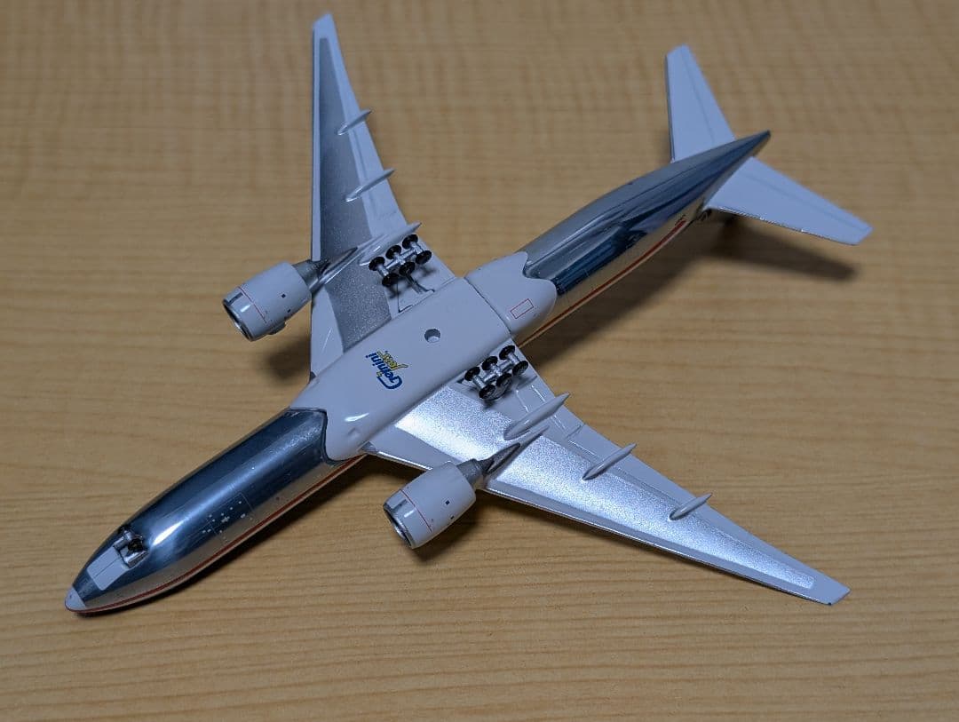 航空機・ヘリコプター American Airlines B777-200ER 1:400