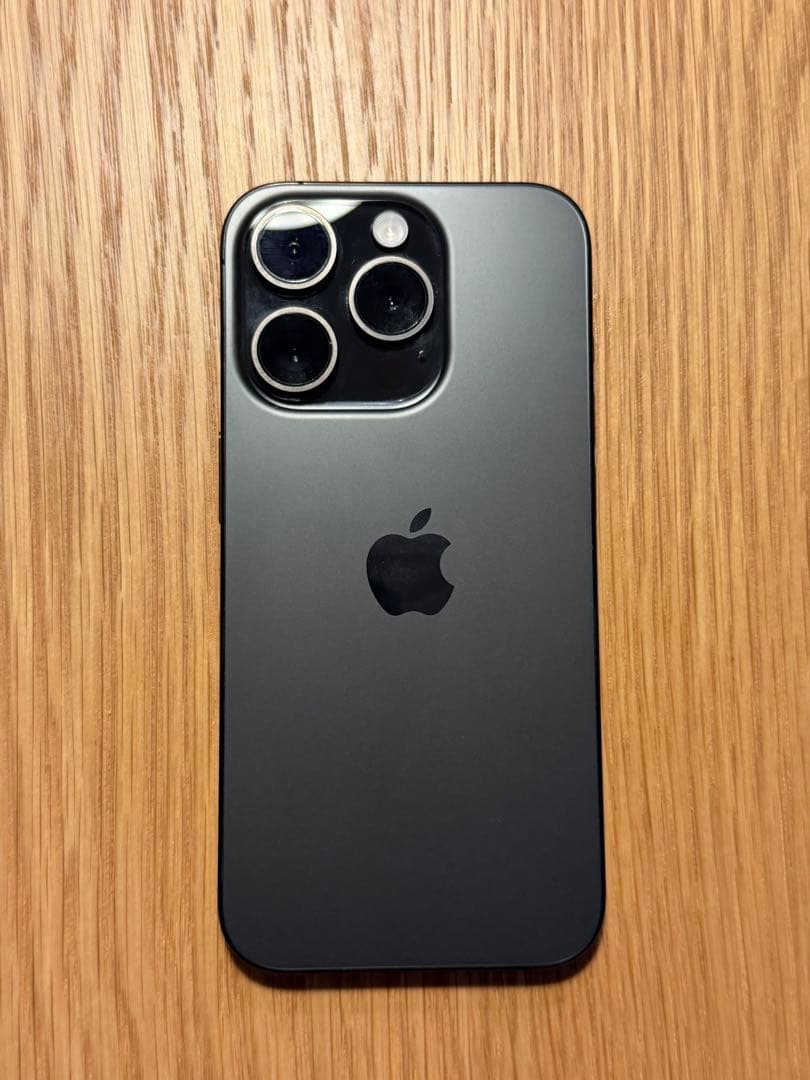 Apple iPhone 15 Pro ブラック 本体　128GB SIMフリー