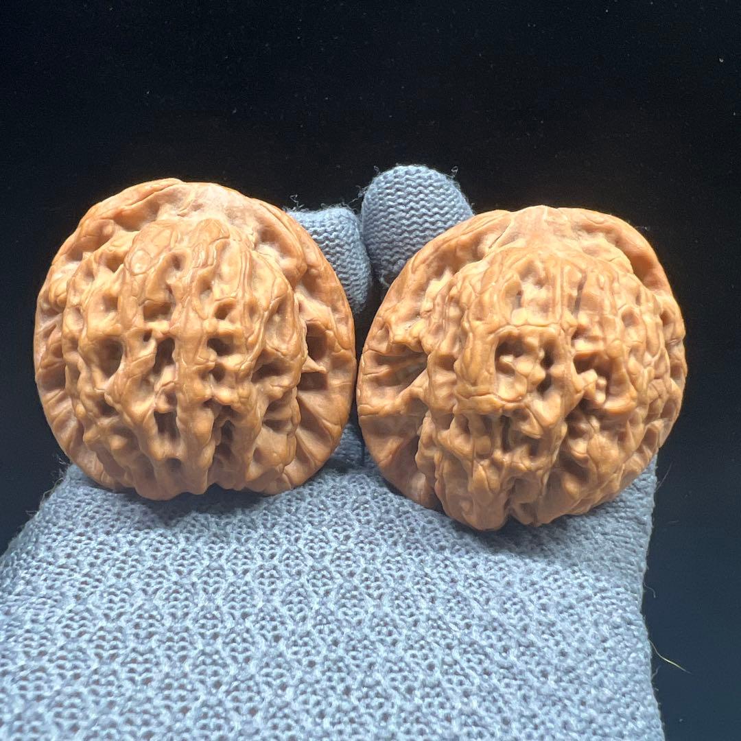 文玩堂：金公子ハイグレード文玩胡桃（48.7g）【【BOOS専用】】