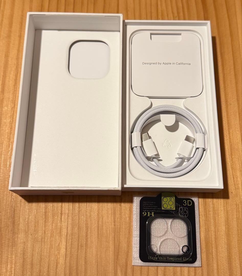 Apple iPhone 15 Pro 256GB 美品