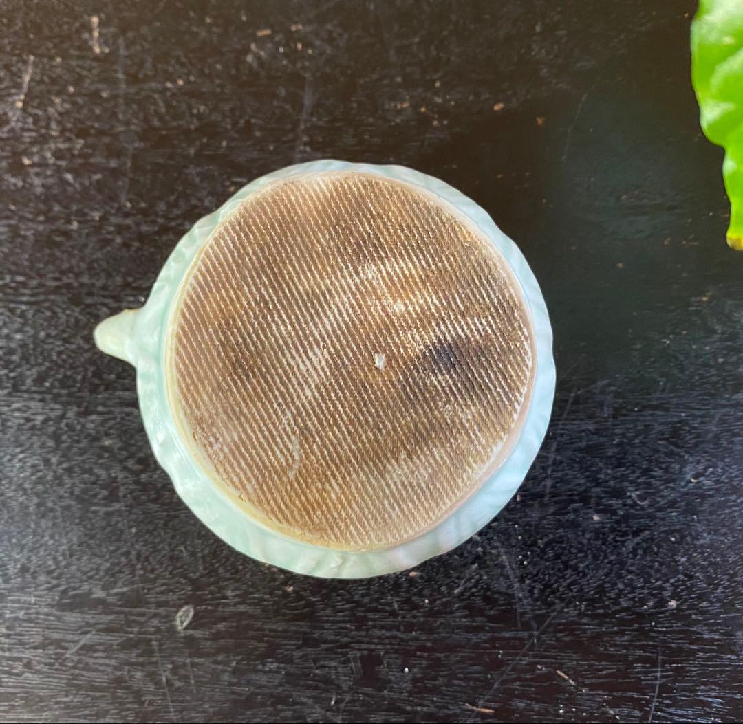 アンティーク・青白磁(影青)・蓮華形　水滴・唐木鑑賞ケース付き•２点セット　レア