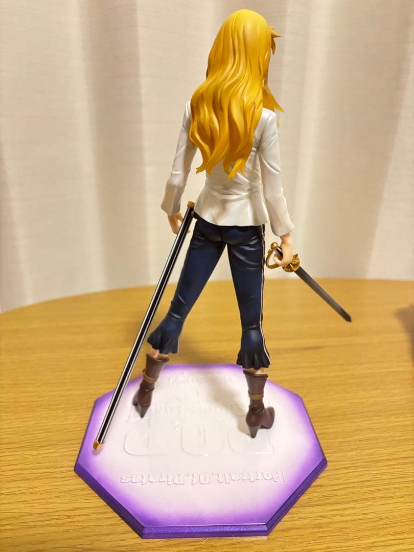 ワンピース POP キャベンディッシュ 白馬 フィギュア