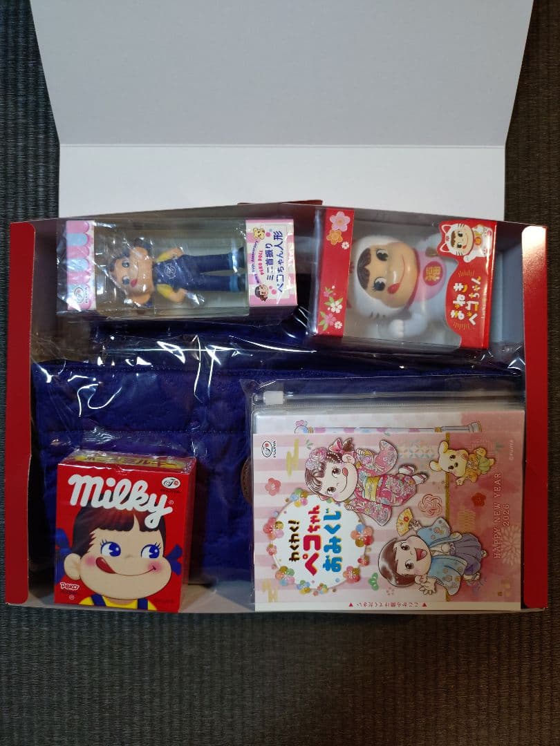 新品☆不二家 福袋「福来る！ペコちゃん ミルキーBOX 2026」抜き取りなし